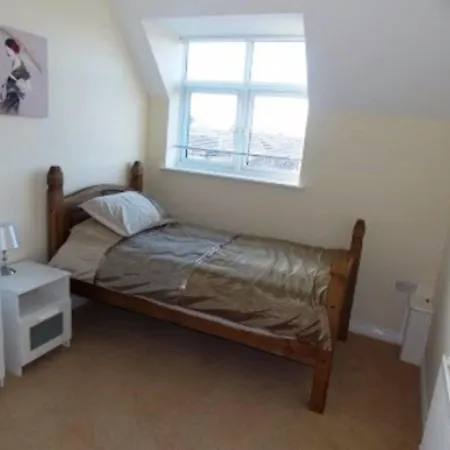 Hotel 23 Underwood Court Apts Middlesbrough